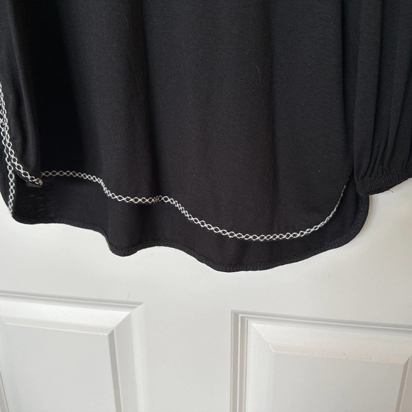 Max Studio Black Blouse with White Stitching- size XS - Picture 2 of 5